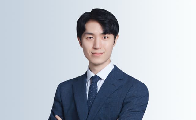 [알아두면 쓸모있는 법률상식] 카메라등이용촬영죄, 몰래 찍은 사진 어디까지 처벌될까
