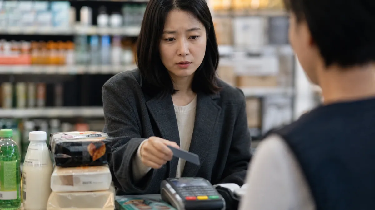 분실카드 부정사용 혐의와 피해 회복을 위한 형사 대응